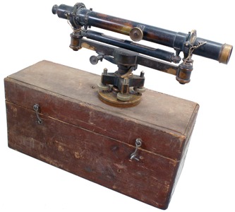 Heer & Selig, Chicago, Illinois: Precision Surveyor's 18" "Wye" Level