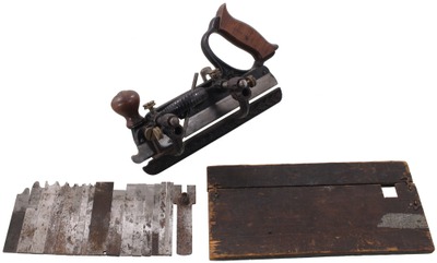 Stanley Rule & Level, No. 45: Early "Type 1" Comb. Plane