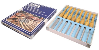 William Marples & Sons, Sheffield, No. M1002: Unused Set Of Eight Turning ChiselsGouges