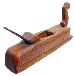 Unmarked: Carved & Decorated European "Horn" Plane