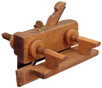 H.L. James, Williamsburg, Massachusetts: Unhdld. Beech Plow Plane