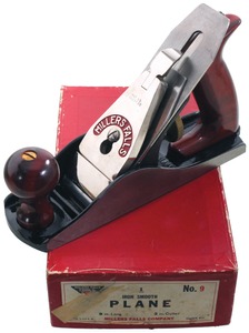 Millers Falls Company, Millers Falls, Massachusetts, No. 9: Extra Clean 9" Smoothing Plane