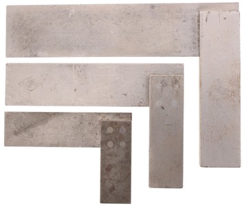 St. Johnsbury Tool Company, St. Johnsbury, Vermont: Stepped Set Of Three Ungrad. Try Squares
