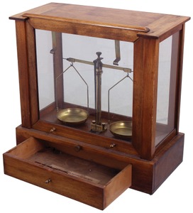 Daube & Hopkin, Jersey City, New Jersey: Antique Balance Scale