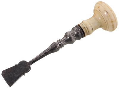 Unmarked: 18th C. Type Button Hole Chisel