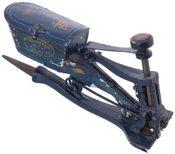 P.J. Linde, Robinsdale, Minnesota: Pearson's Patent Mech. Tack Hammer