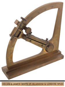 Kelvin & James White, Glasgow, Scotland, No. 101: Solid Brass Bench Ty Inclinometer Level