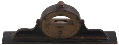 L.L. Davis, Springfield, Massachusetts, No. 1: "Mantel Clock" Level