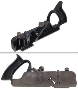 Stanley Rule & Level, No. 39: 7/8" Width Cast Iron Dado Plane