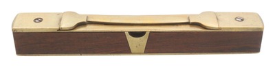 Unmarked: Unus. Sliding Top Level