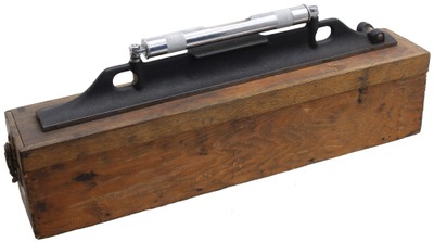 L.S. Starrett Company, Athol, Massachusetts, No. 97: Precision Bench Level