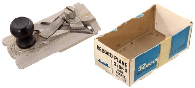 Record Tool Works, Sheffield, England, No. 2506 S: Double Side Rabbet Metallic Plane