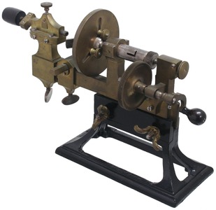 Unmarked: Early Bench Type Watch Mkrs. Lathe
