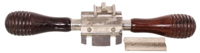 Stanley Rule & Level, No. 67: Patent Universal Spoke Shave