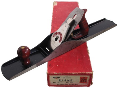 Millers Falls Company, Millers Falls, Massachusetts, No. 22 C: Cast Iron Jointer Metallic Plane