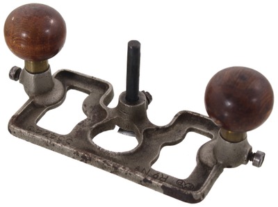 Edward Preston & Sons, Birmingham, England, No. 1397: Min. Cast Iron Router Plane
