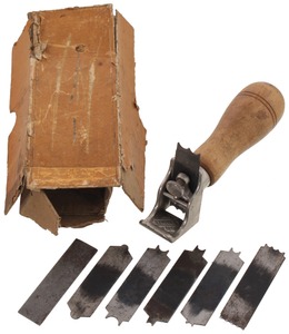 Stanley Rule & Level, No. 69: Patent Hand Beader