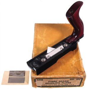 Stanley Rule & Level, No. 194: Fibre Board Beveling Plane