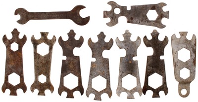 Maytag Company, Newton, Iowa: Collection Of Eight "Maytag" Wrenches
