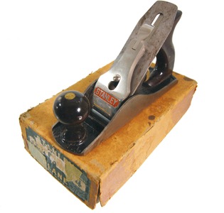 Stanley Rule & Level, No. 4: Extra Clean Type 19 Smoothing Plane