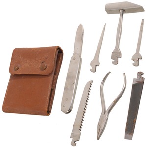 Hugo Berns, Solingen, Germany: Interchangeable Blade Tool Handle
