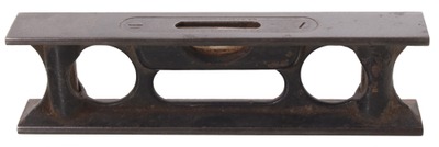 Goodell-Pratt Company, Greenfield, Massachusetts: 6" Cast Iron Carpenter's Level