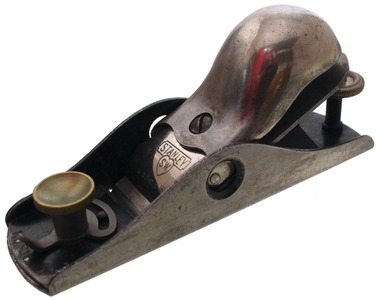 Stanley Rule & Level, No. S 18: Knuckle Joint Block Plane