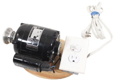 Bodine Electric Company, Northfield, Illinois, No. TYPE NCCI-34: Extra Clean 1/15 Hp Electric Motor