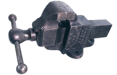 Emmert Manufacturing Company, Waynesboro, Pennsylvania, No. 37: "Tiger" 3 1/2" Bench Vise
