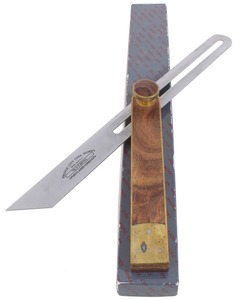 Bridge City Tool Company, Portland, Oregon, No. TB-3 R: Rosewood & Brass Bevel