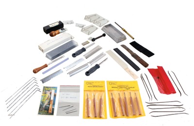 Assorted Makers: Lot Of Assorted Carving Tools