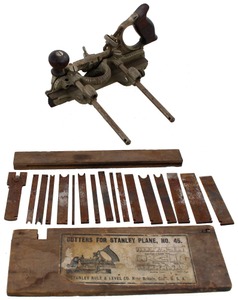 Stanley Rule & Level, No. 45: Clean & Usable Combo Woodworking Plane