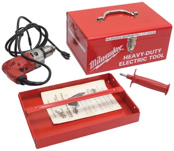 Milwaukee Electric Tool, Brookfield, Wisconsin, No. 0234-1: Magnum Hole Shooter 1/2" Hand Drill