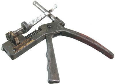 Curtis Industries, Cleveland, Ohio, No. MODEL EM: Patent Hand Type Key Cutting Tool