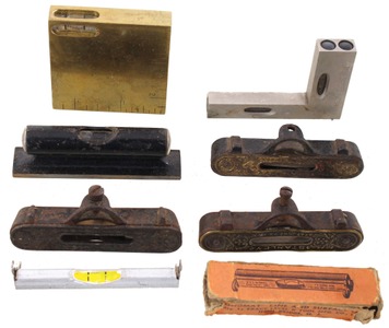 Assorted Makers: Lot Of Assorted Small Size Level