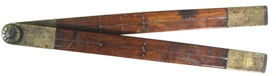Unmarked: Unus. R'wood & Brass Folding Rule
