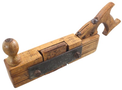 Unmarked: Unus. Variable Width Stair Saw
