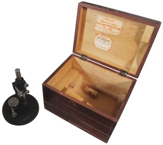 L.S. Starrett Company, Athol, Massachusetts, No. 654: Original Base For Dial Indicator