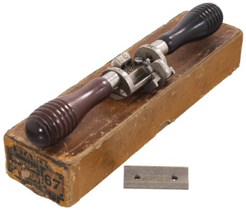 Stanley Rule & Level, No. 67: Patent Universal Spoke Shave