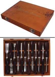 Smith & Wesson, Springfield, Massachusetts: Boxed Set Of 12 Carving Tools