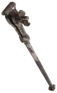 Unmarked: Artfully Hand Filed Hand Vise