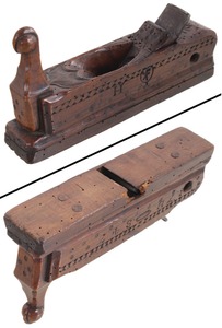 Unmarked: Carved & Decorated European Smooth Plane