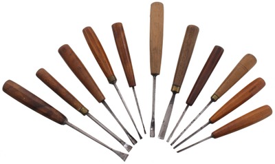 Assorted Makers: Lot Of 11 Clean & Usable Carving Tools