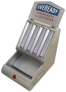Everready Battery Company, St. Louis, Missouri: Ca. 1950's Harware Store F'light Displa