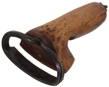 Unmarked: Early One Hand Type Chair Maker's Scorp