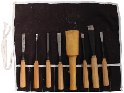 Unmarked: Set Of 7 Extra Clean Carving Tools
