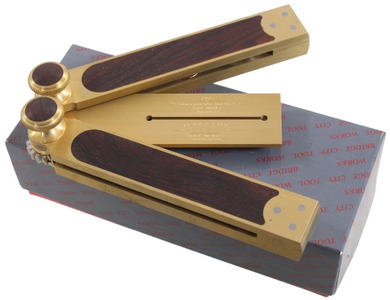 Bridge City Tool Company, Portland, Oregon, No. CT-4: Limited Edition Angle Divider Bevel
