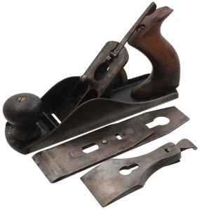 Stanley Rule & Level, No. 4: First Lateral |t5 Smoothing Plane