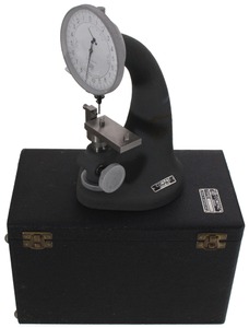 Compac, Geneva, Switzerland, No. SV 1370: Precision Metric Dial Indicator