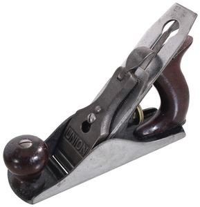 Union Manufacturing Company, New Britain, Connecticut, No. 2: 7 1/2" Smoothing Metallic Plane